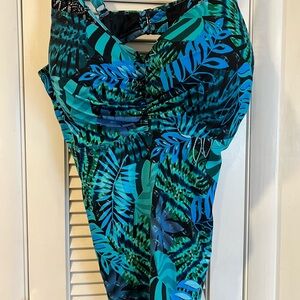 Tropical Print Swimsuit top size 44DD